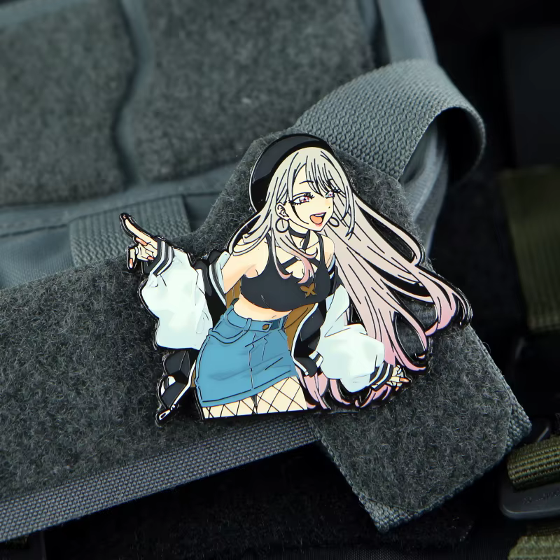 Kitagawa Marin parches metal cosplay anime con gancho para ropa y mochila - imagen 5