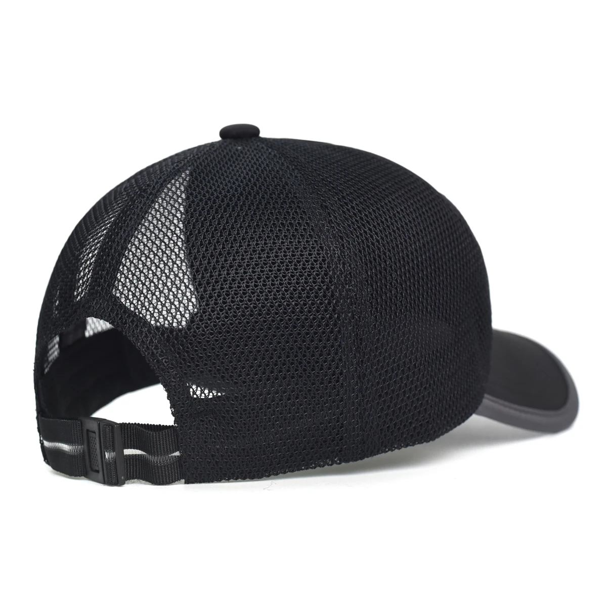 Gorra de perfil bajo en uso