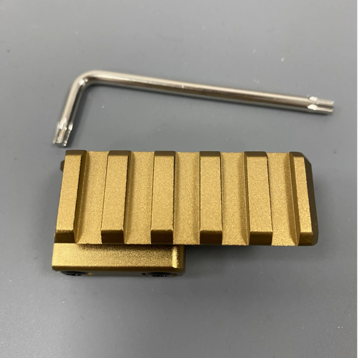 Montura táctica perfil alto para mira telescópica en riel 20 mm - imagen 5