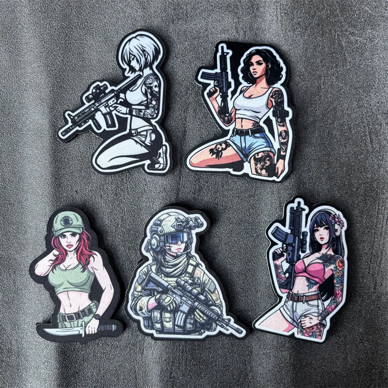 Parche táctico anime en mochila