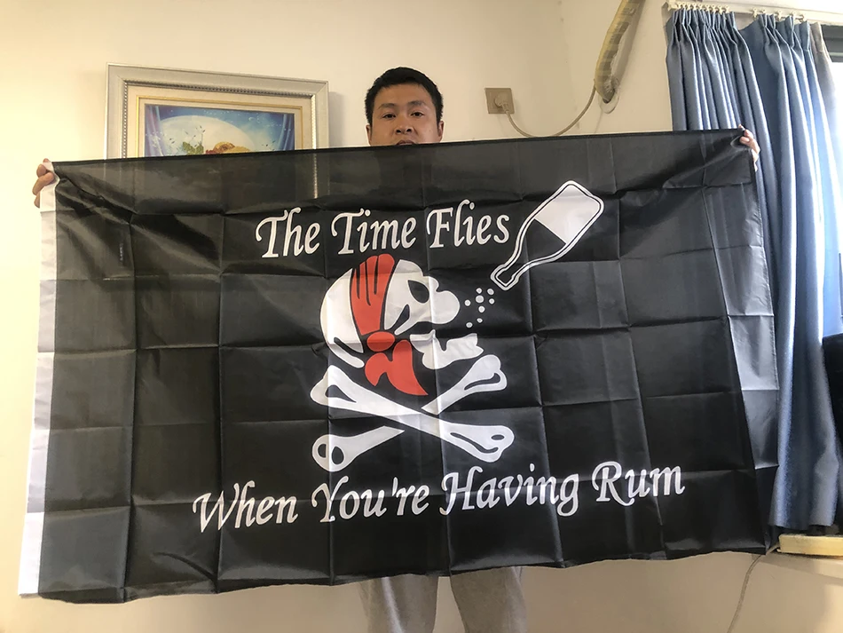 Sky Flag Bandera pirata 90x150 cm con calavera y huesos cruzados - imagen 4
