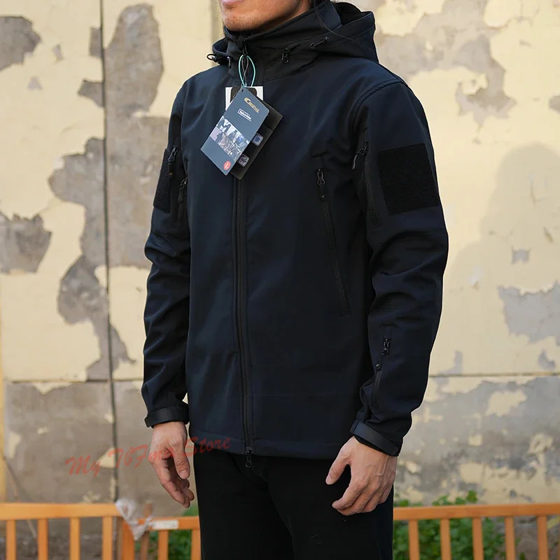 Chaqueta táctica softshell con forro polar, cortaviento y cálida - imagen 4