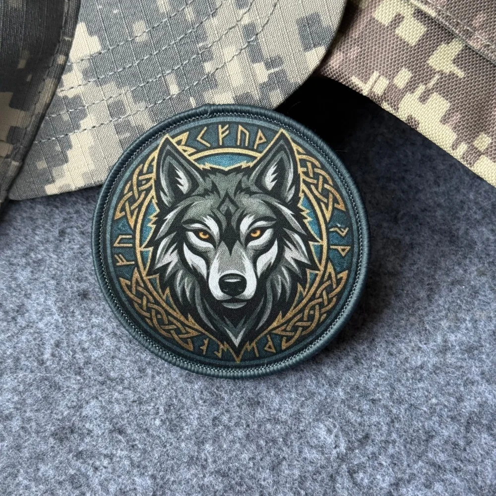 Parche táctico de lobo con Velcro gancho y bucle para airsoft