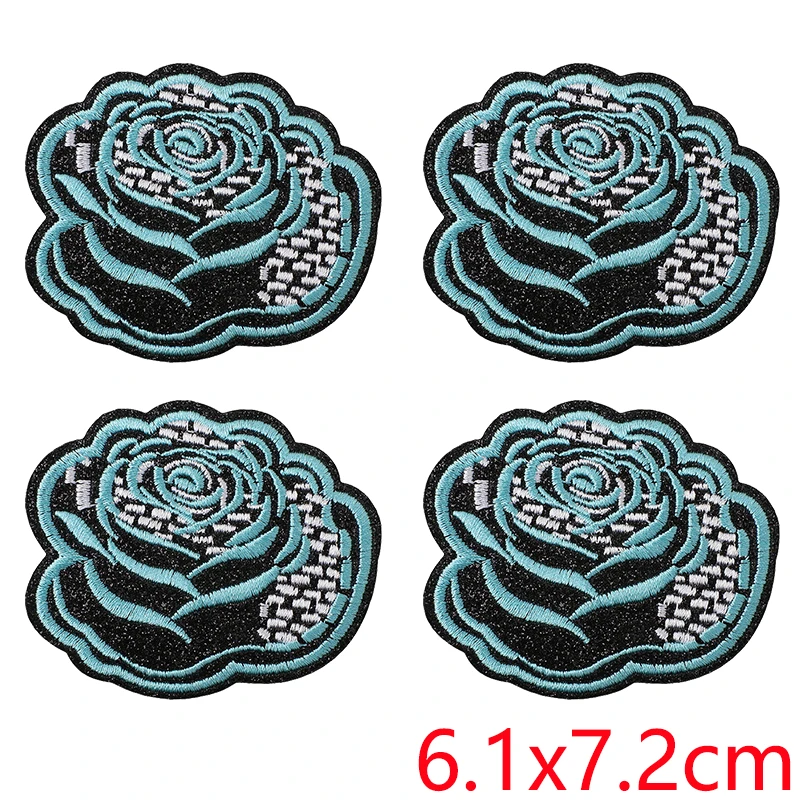 Parche termoadhesivo bordado vaquero calavera y rosa, para coser