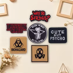 Parche bordado táctico gótico corazón sangrante y calavera