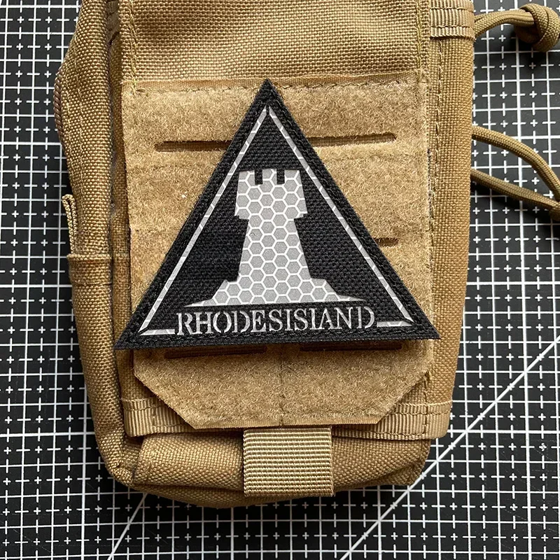 Parche sobre mochila de campaña