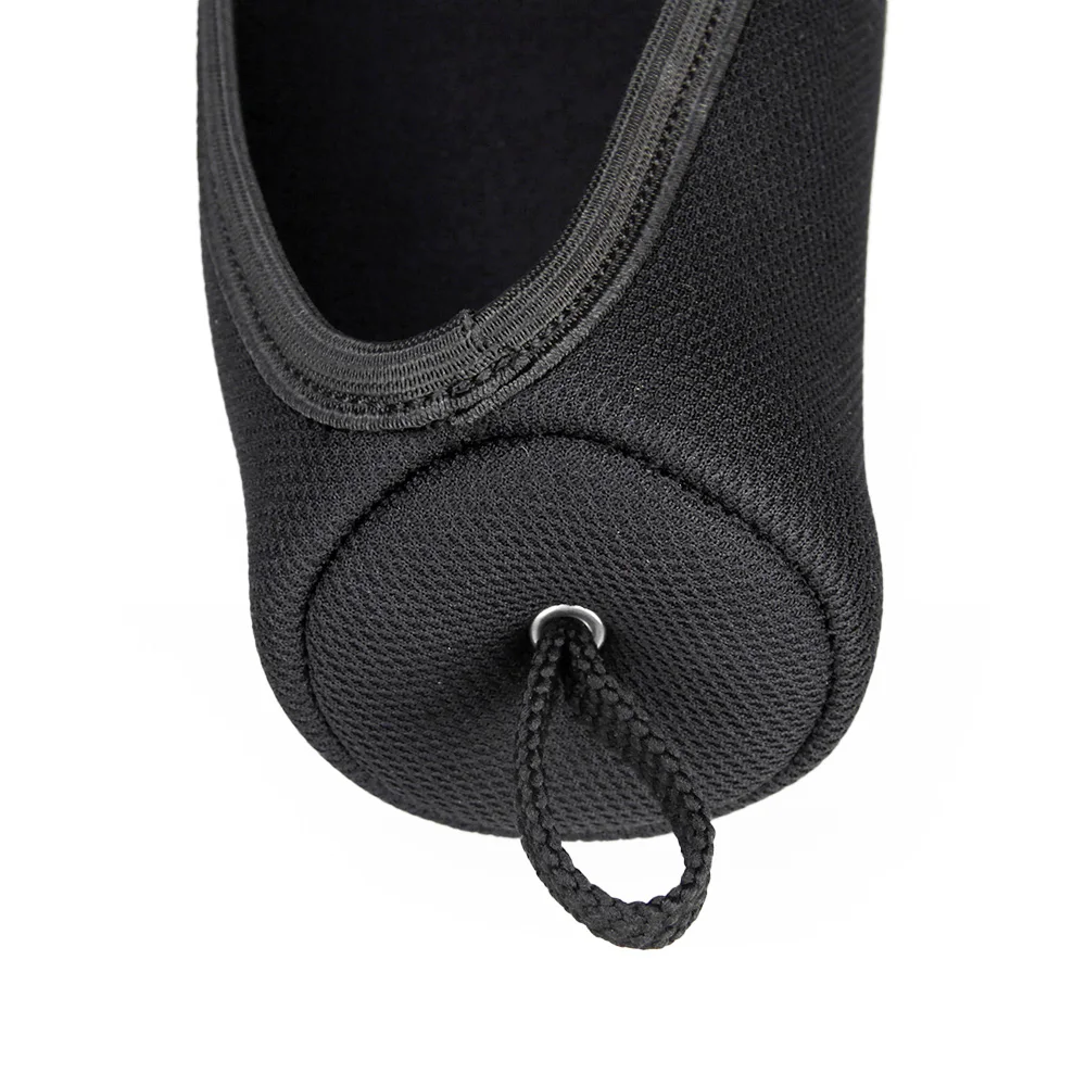Funda táctica negra compacta