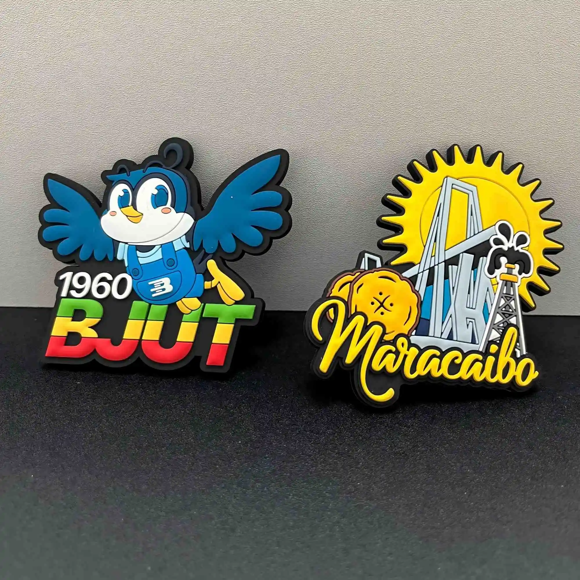 Imán de nevera personalizado de PVC con relieve 3D - imagen 2