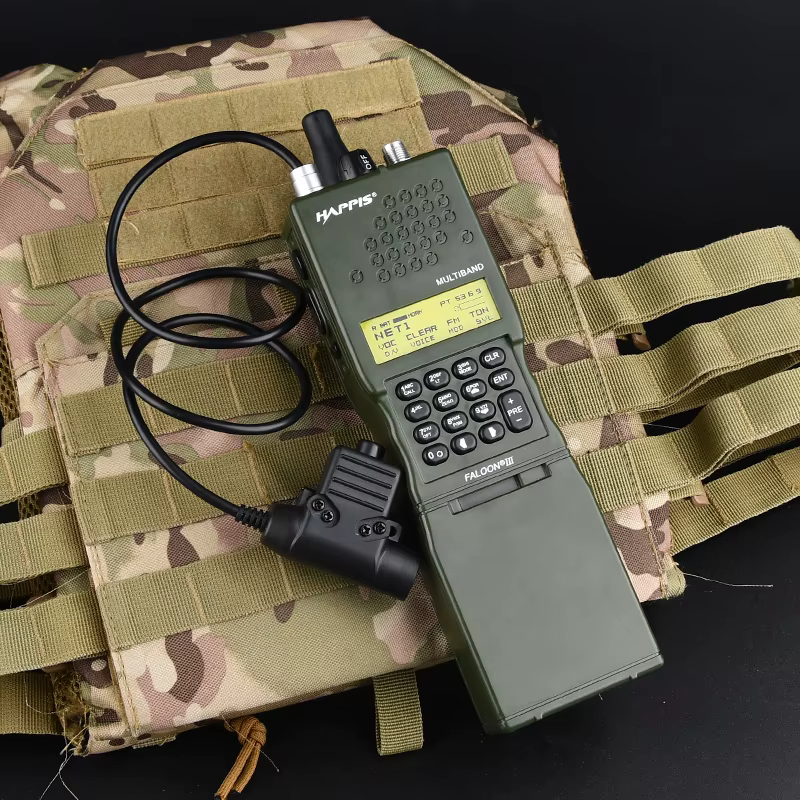 PRC-152 simulada para airsoft - radio compatible con Baofeng UV-5R