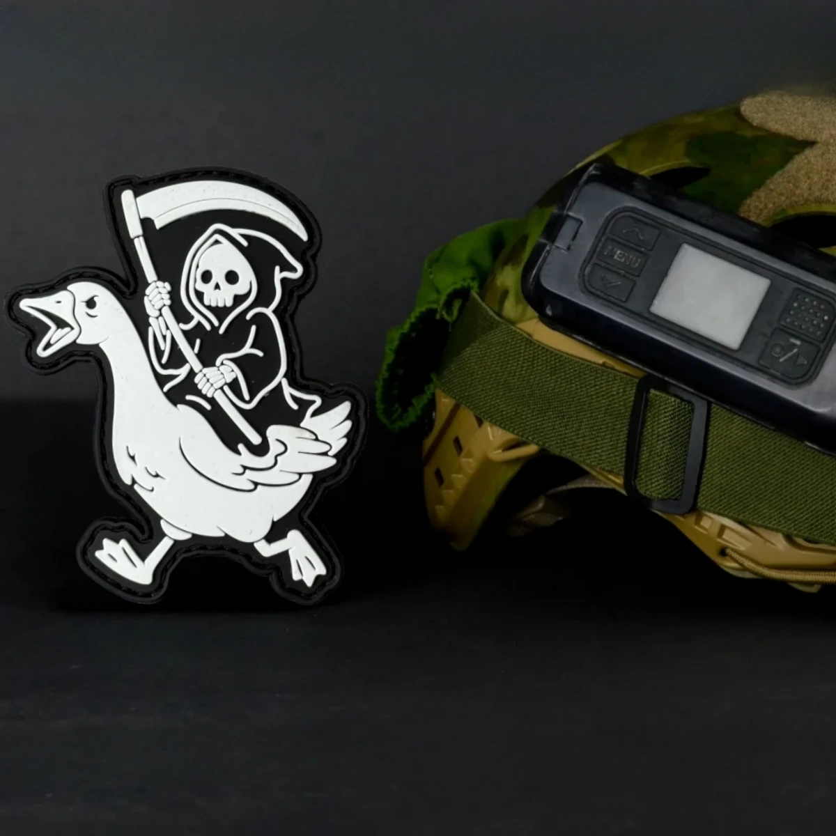 Parche táctico Reaper Goose PVC gancho y bucle La Paz Nunca opción - imagen 5