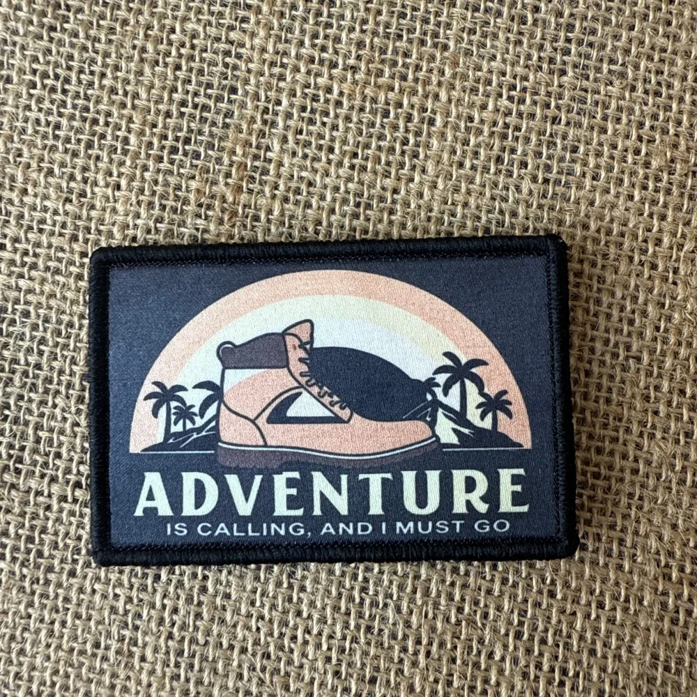 Parche táctico para botas La aventura me llama con gancho y bucle - imagen 3