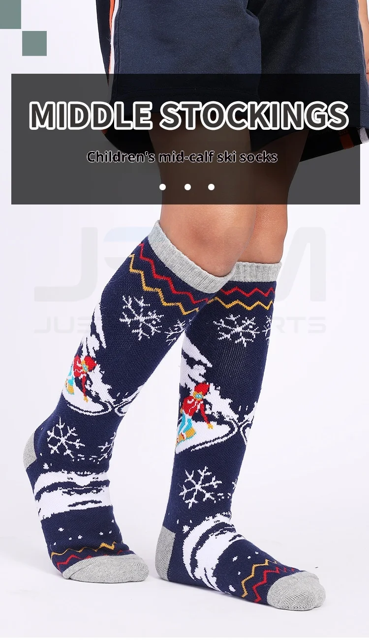 Calcetín térmico mostrando el tejido grueso y el diseño de invierno