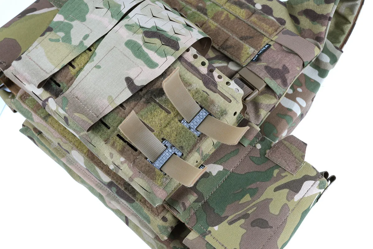 Soporte de torniquete con montaje MOLLE