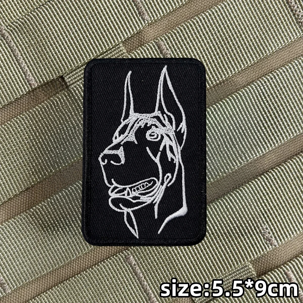 Parche bordado Doberman Pinscher
