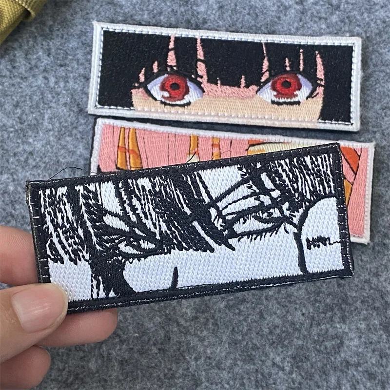 Parche táctico ojos anime bordado adhesivo para equipamiento - imagen 3