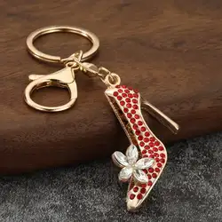 Llavero tacones altos con diamantes de imitación brillantes