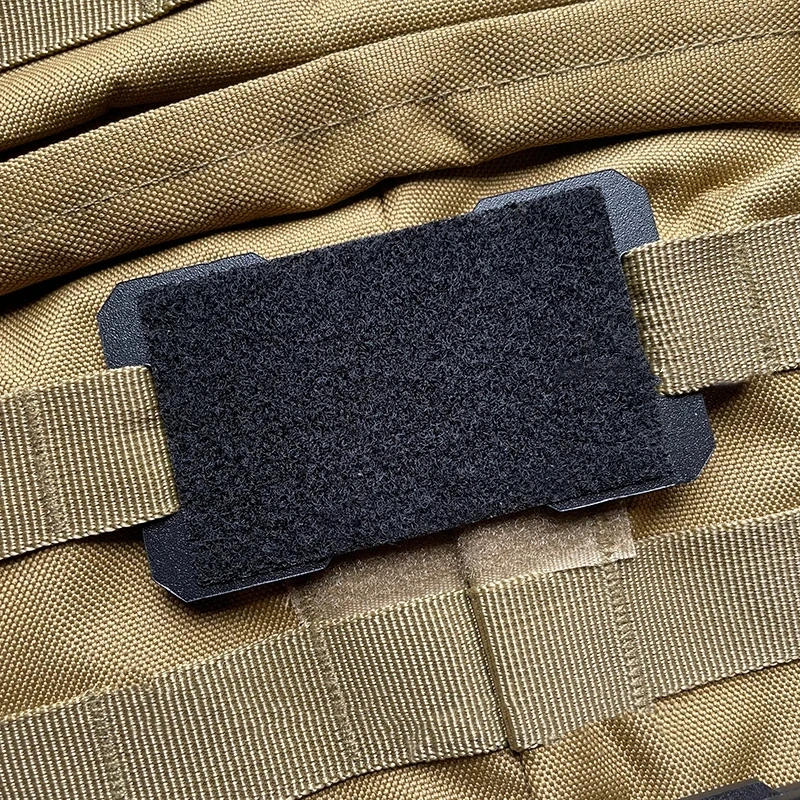 Parche metálico Power Cat – Compatible sistema MOLLE - imagen 2