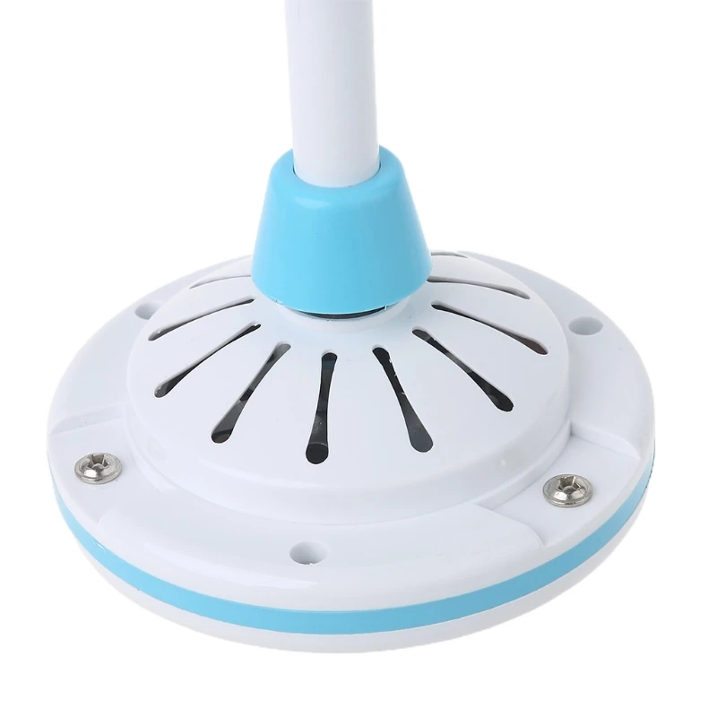 Ventilador colgante instalado en una habitación