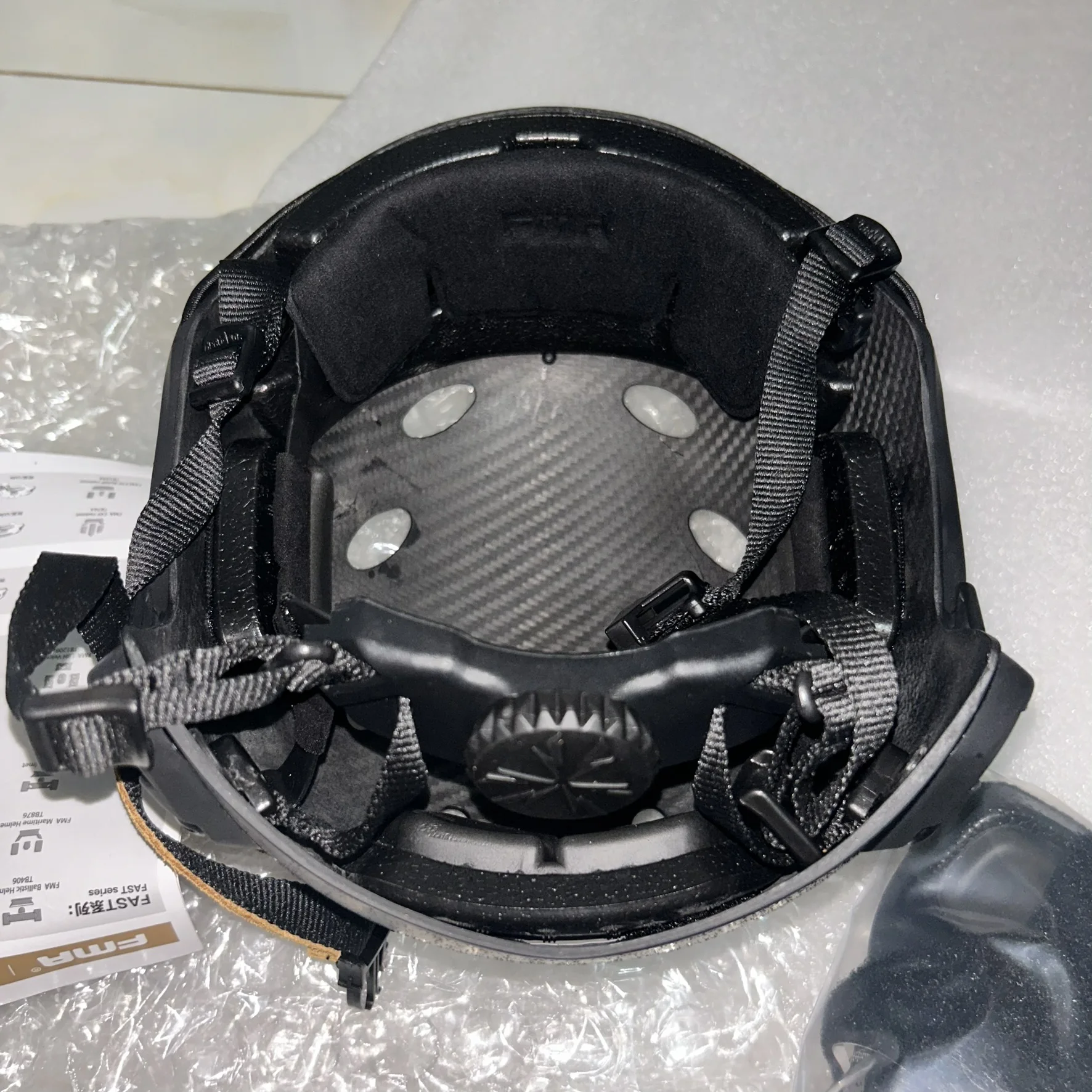 FMA FAST casco táctico fibra de carbono con ventilación perforada - imagen 4