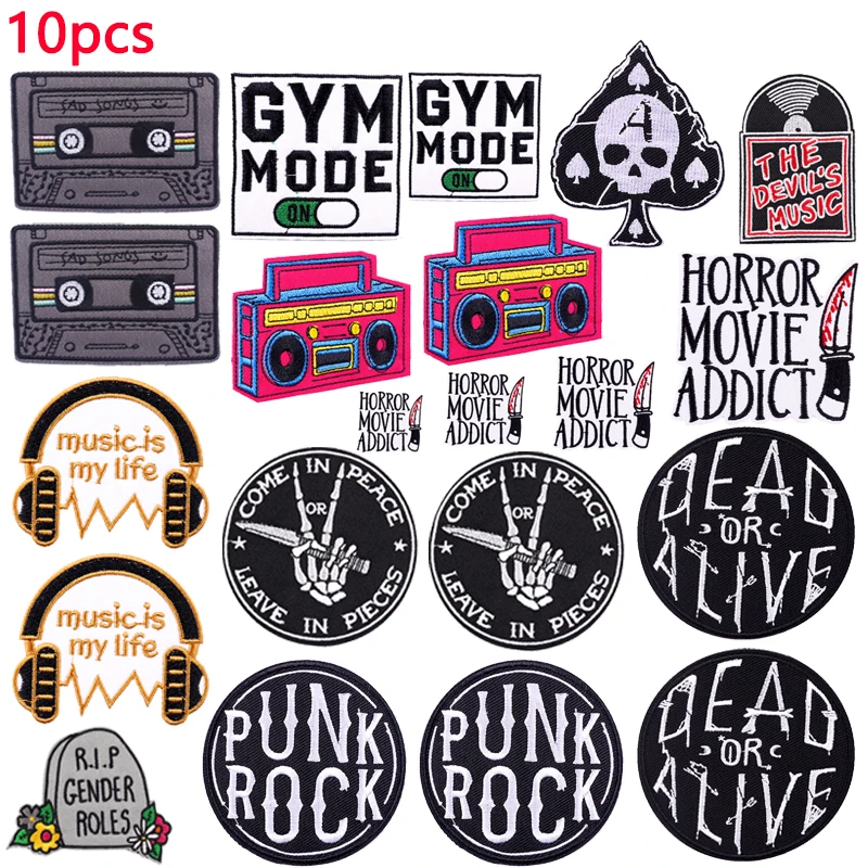 Parches bordados estilo punk con letras