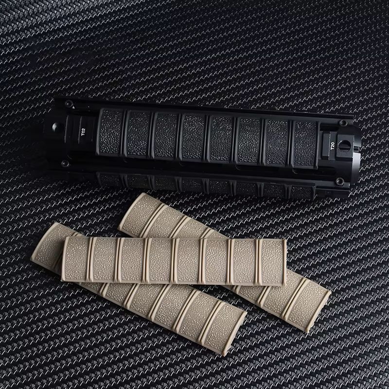 Cubierta Picatinny Tou negra – Protector rail táctico para AR15 - imagen 4