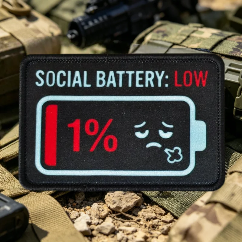 SOCIAL BATTERY Parche táctico gancho y bucle impresos para ropa - imagen 3