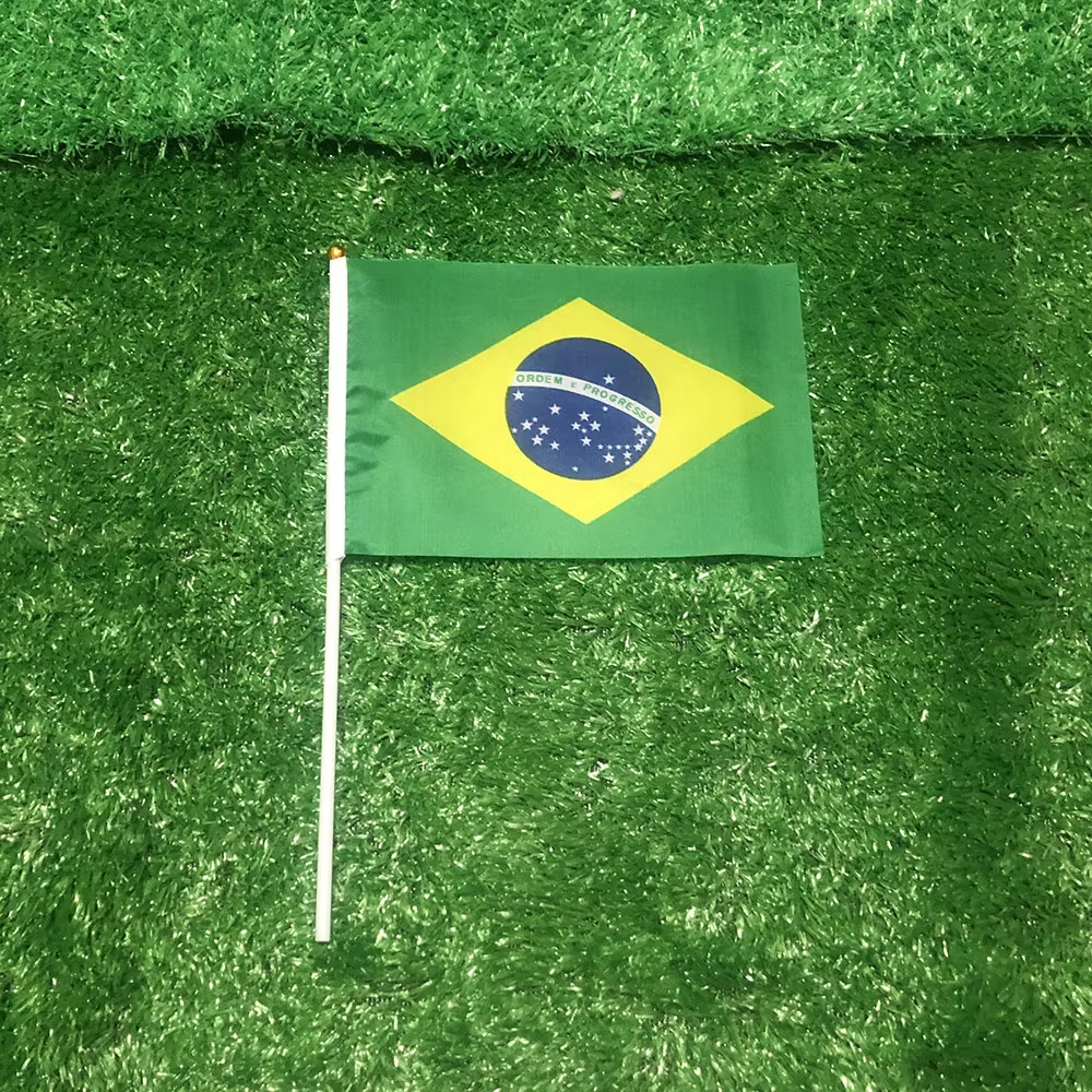 Bandera de Brasil con asta de plástico para agitar - imagen 4