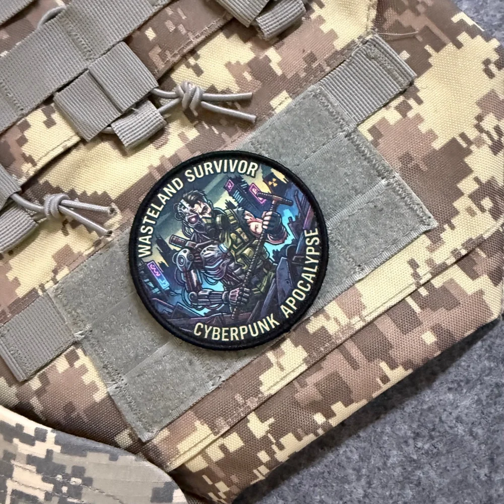 Parche táctico velcro ciber soldado con máscara antigás futurista - imagen 5