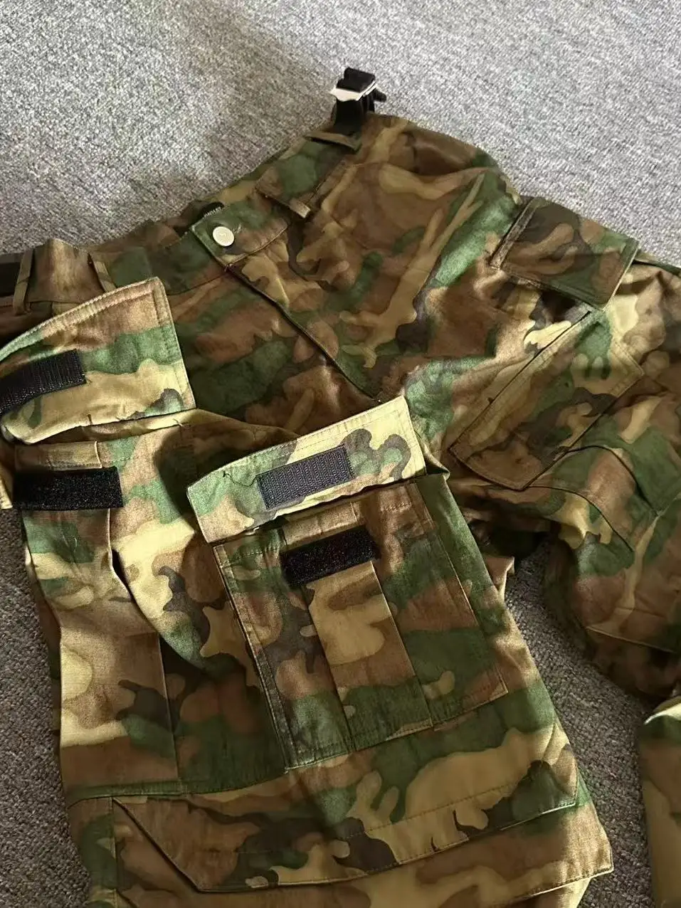 Pantalón táctico de camuflaje con bolsillos múltiples para hombre - imagen 5