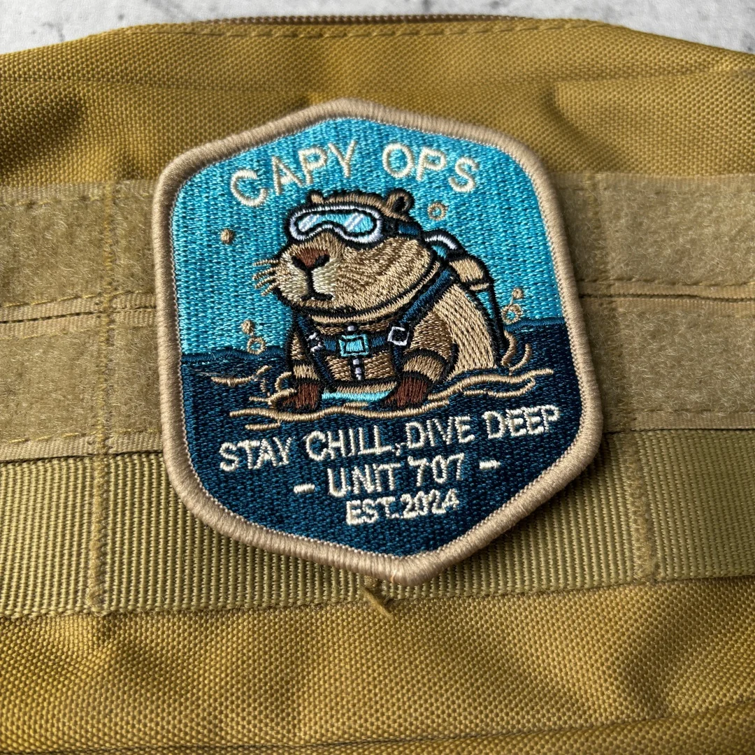 Capy Ops parche táctico Capybara buzo Stay Chill, velcro