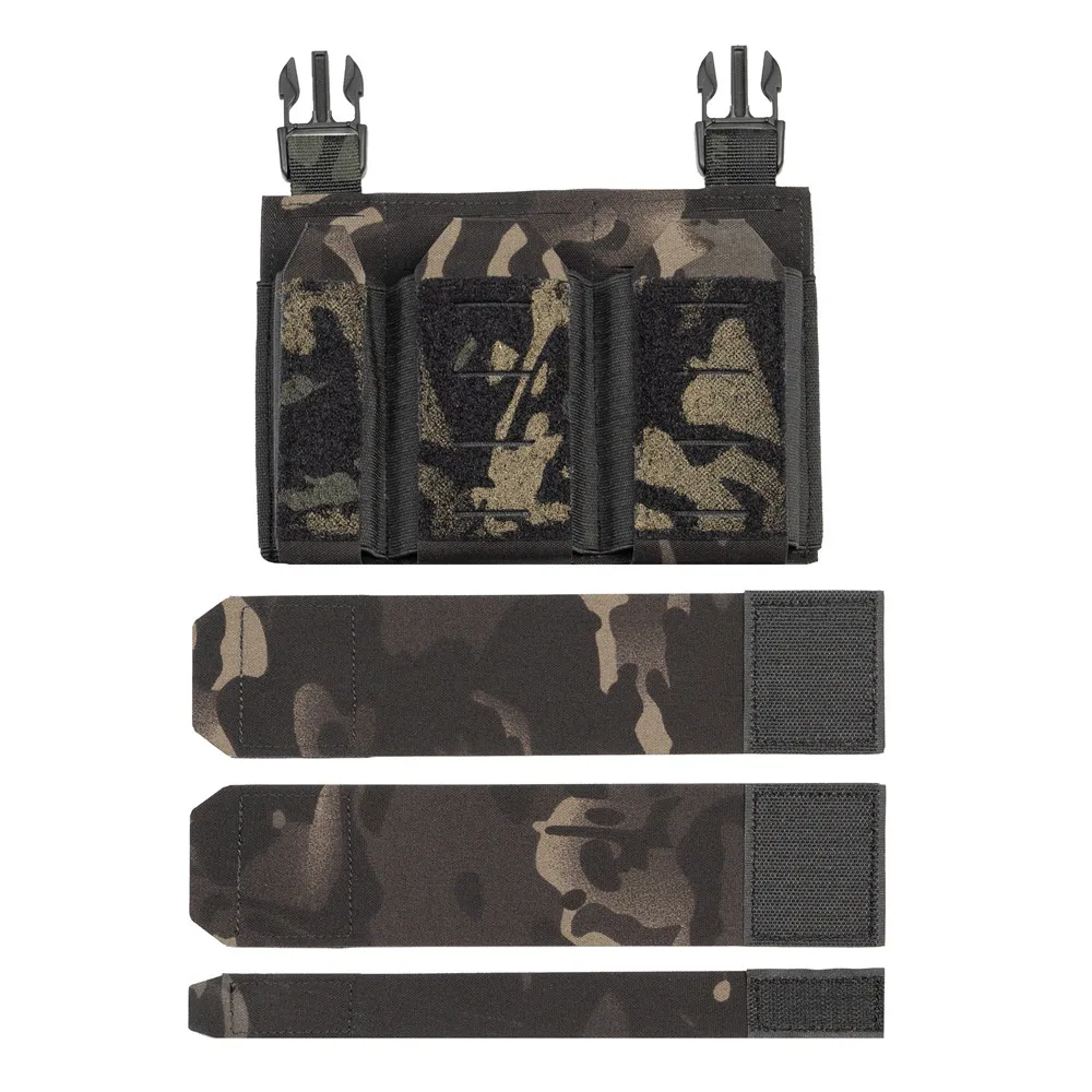 Panel frontal del chaleco con sistema MOLLE visible