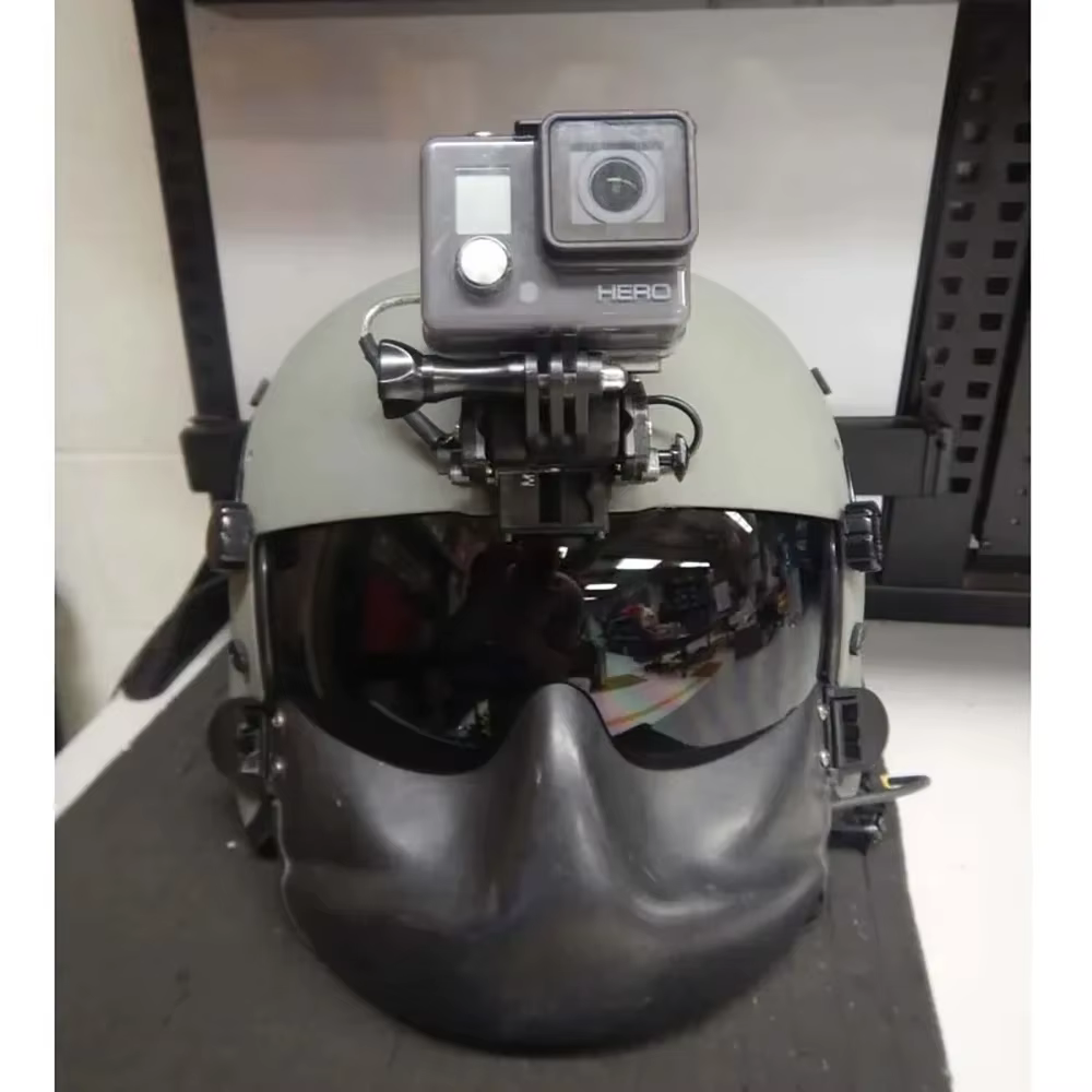 Casco HGU-56/P con montaje ANVIS NVG y adaptador GoPro táctico - imagen 3
