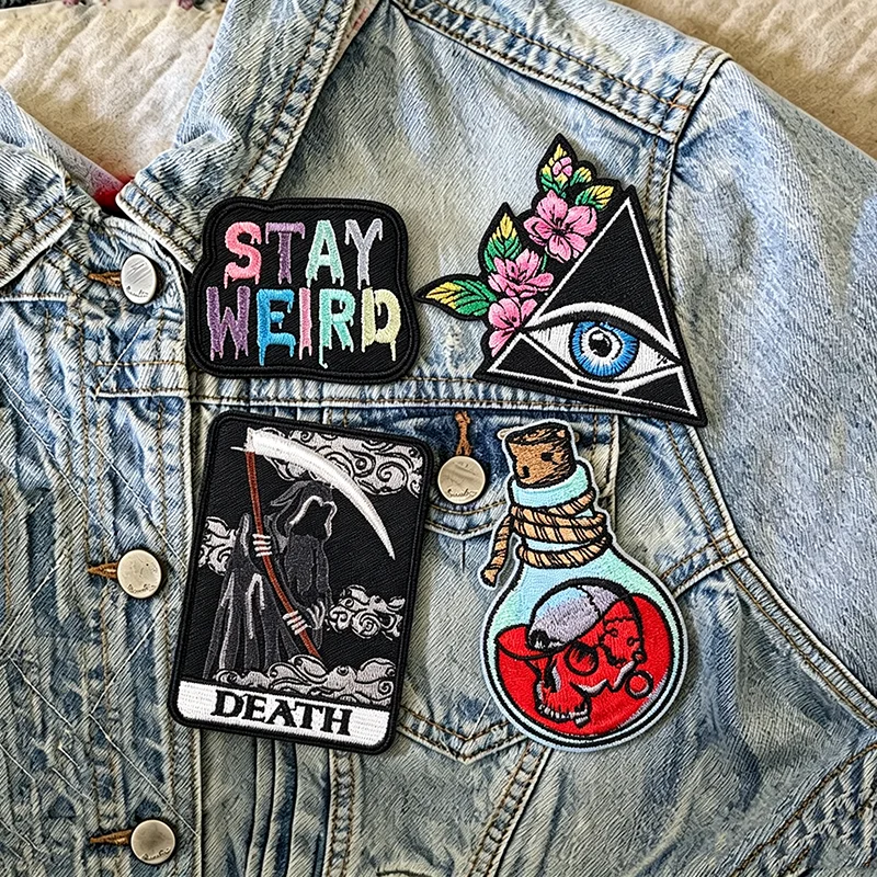 Parche termoadhesivo tarot místico calavera punk y botella para ropa - imagen 5