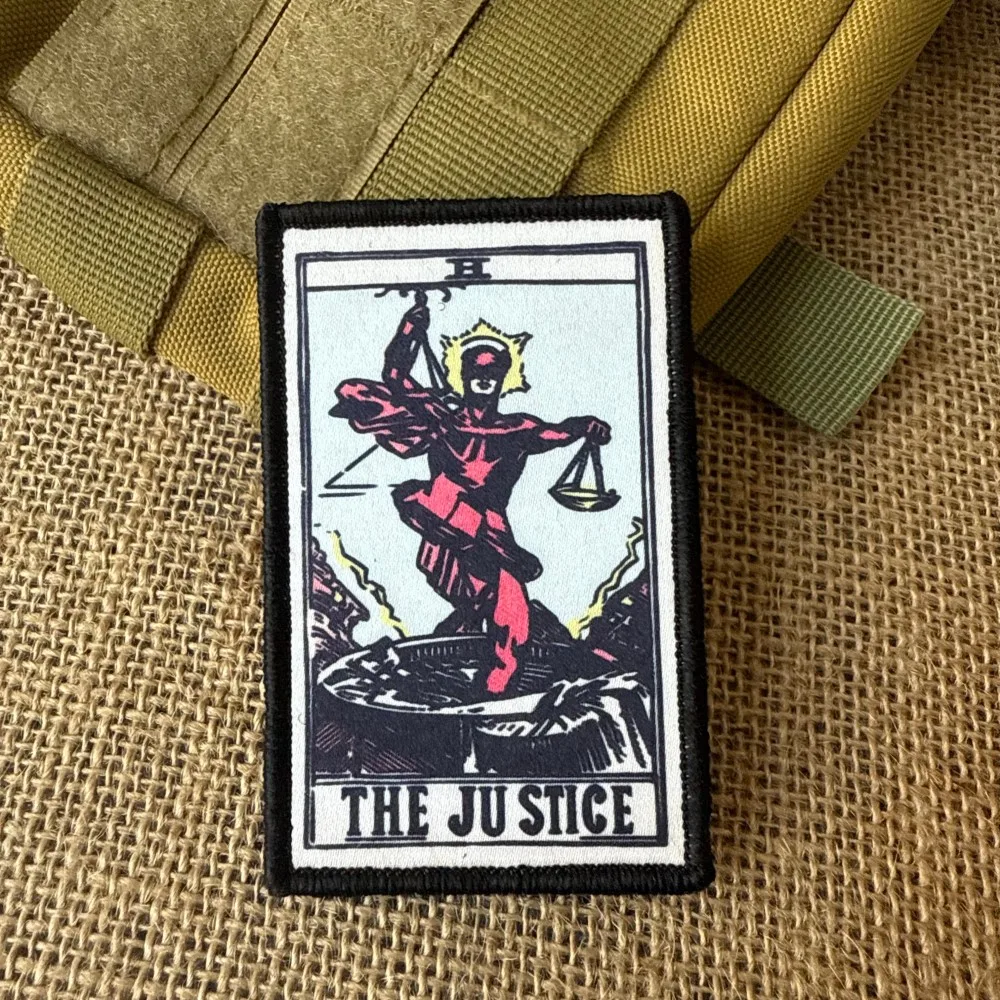 Parche táctico Tarot de la Justicia con cierre de gancho y bucle