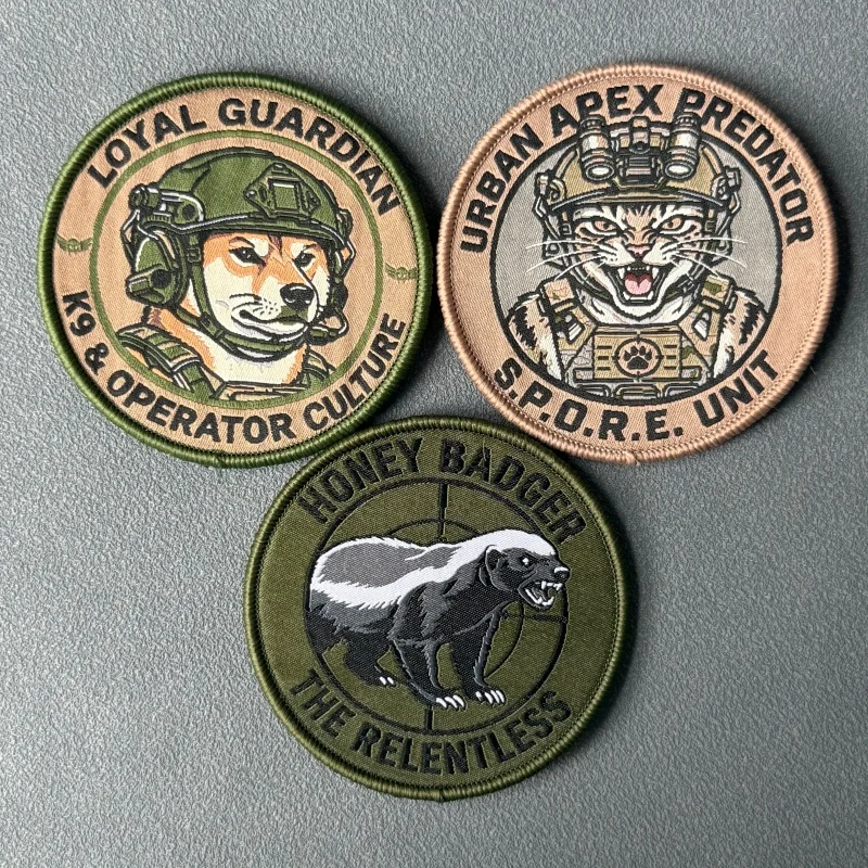 Parche táctico de moral con diseño animal y cierre de velcro - imagen 3