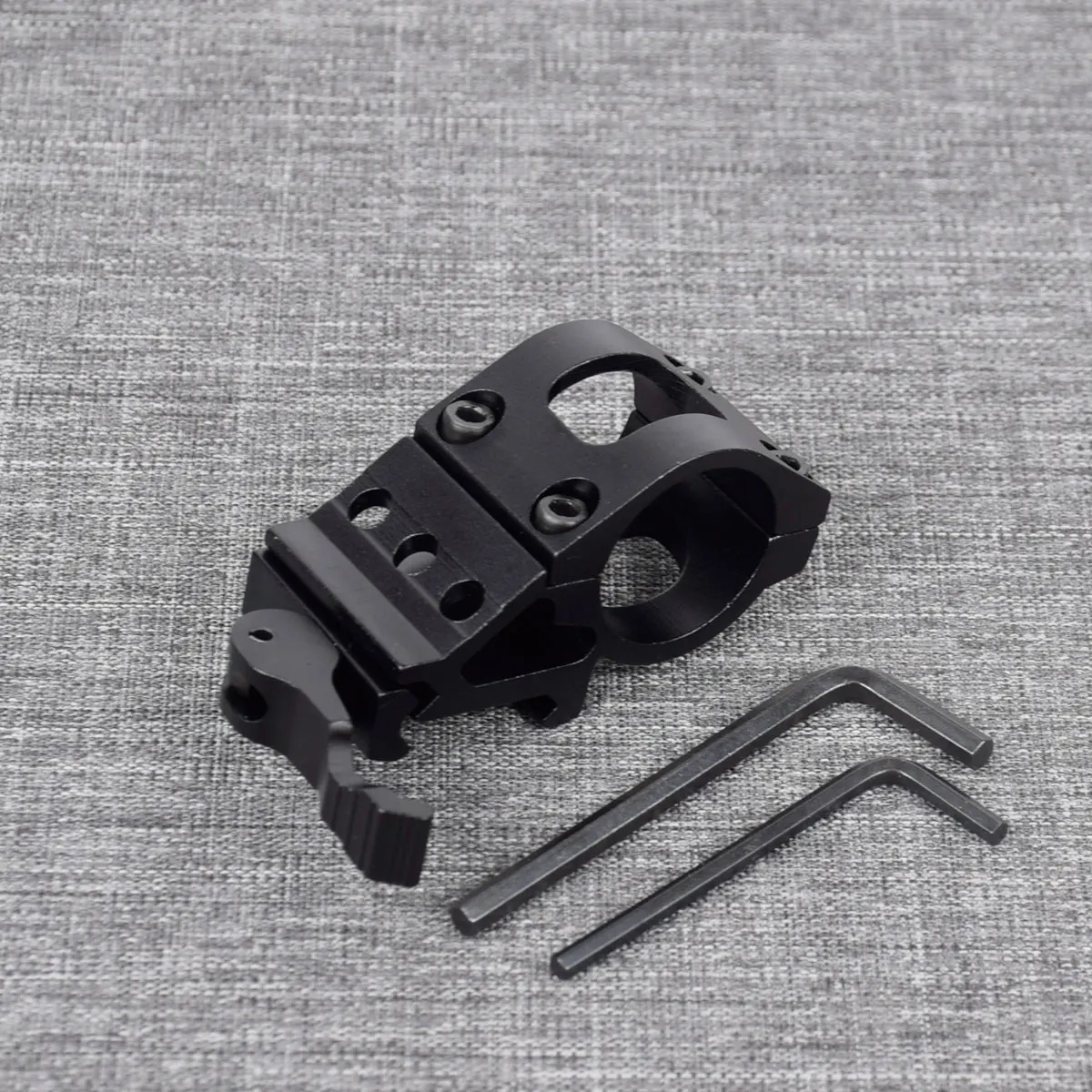 Soporte táctico de linterna para riel Picatinny de 20 mm, 45° - imagen 3