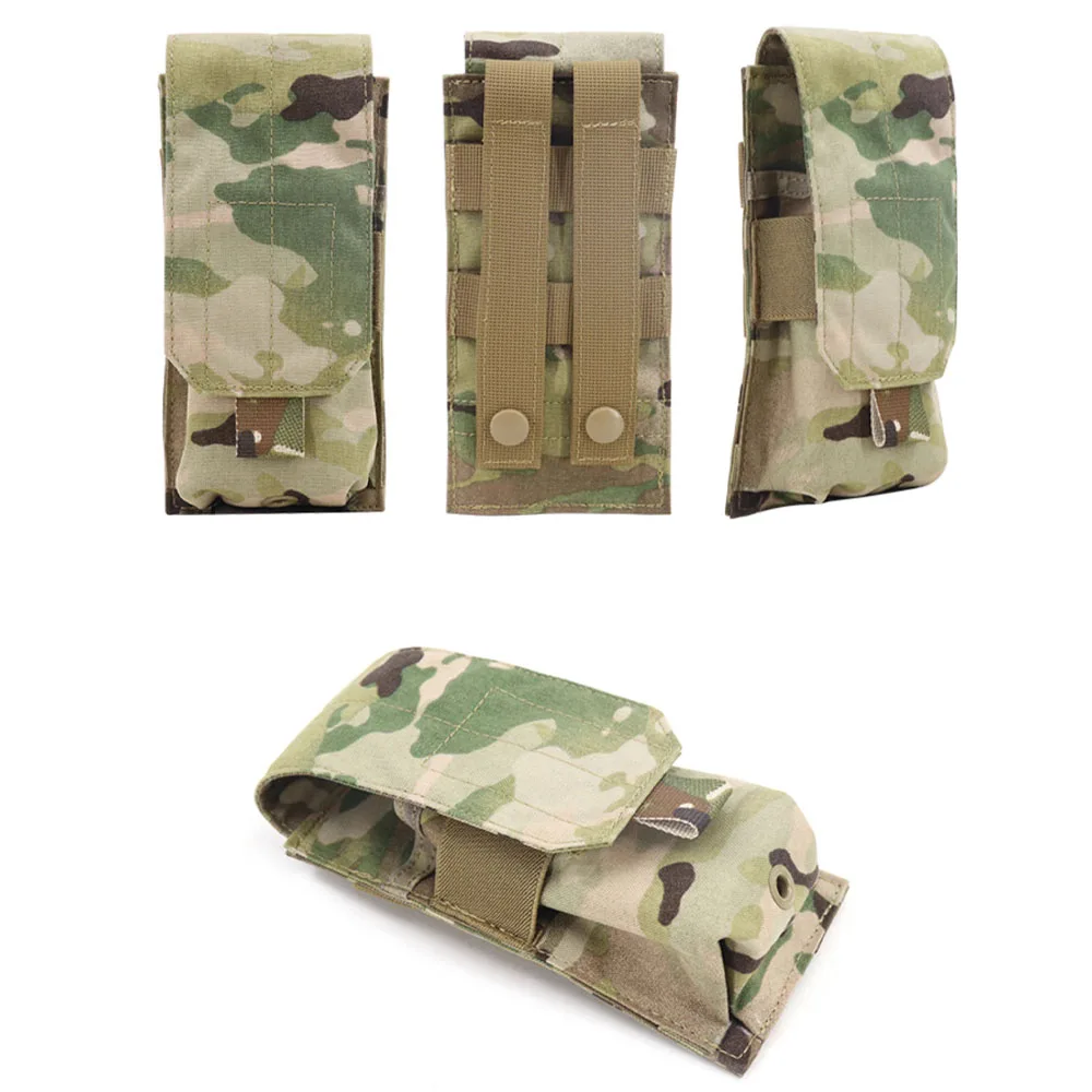 Interior de la bolsa mostrando espacio para cargador M4