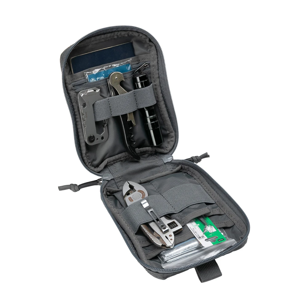 Vista frontal de la riñonera táctica MOLLE EDC