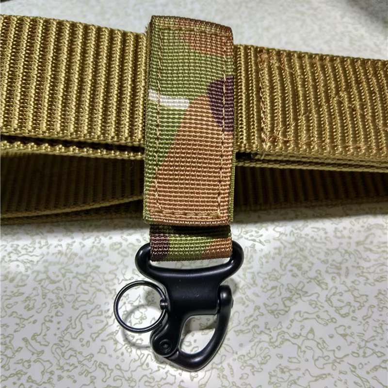 Mosquetón MOLLE nailon para mochila táctica y cinturón - imagen 4