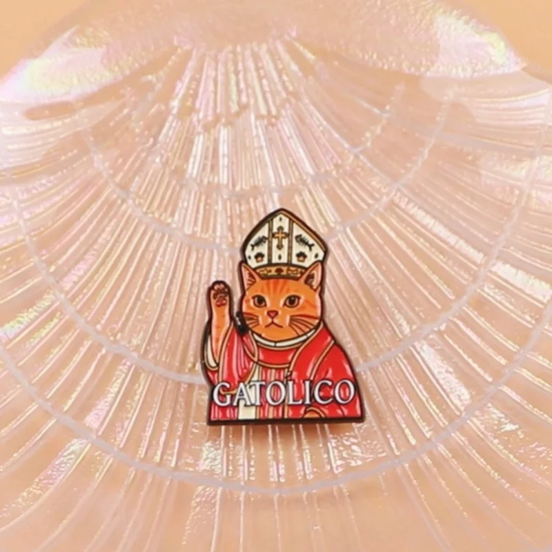 Pin esmaltado de gato naranja para solapa y bolsos, metal