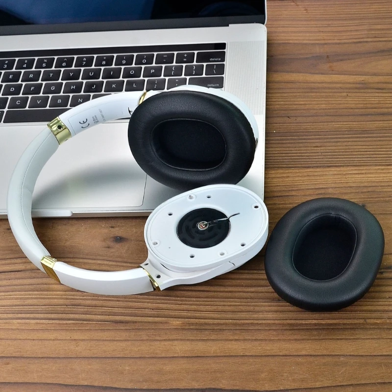 Proceso de colocación en auriculares