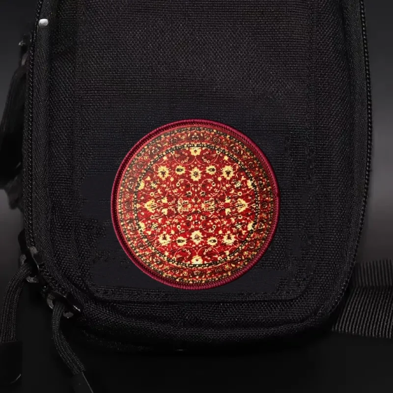 Parche táctico velcro con patrón alfombra persa para mochila - imagen 2
