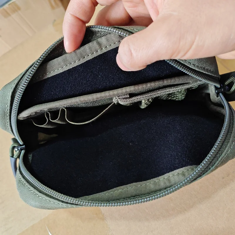 Bolsa táctica multiusos para exteriores – resistente y compacta