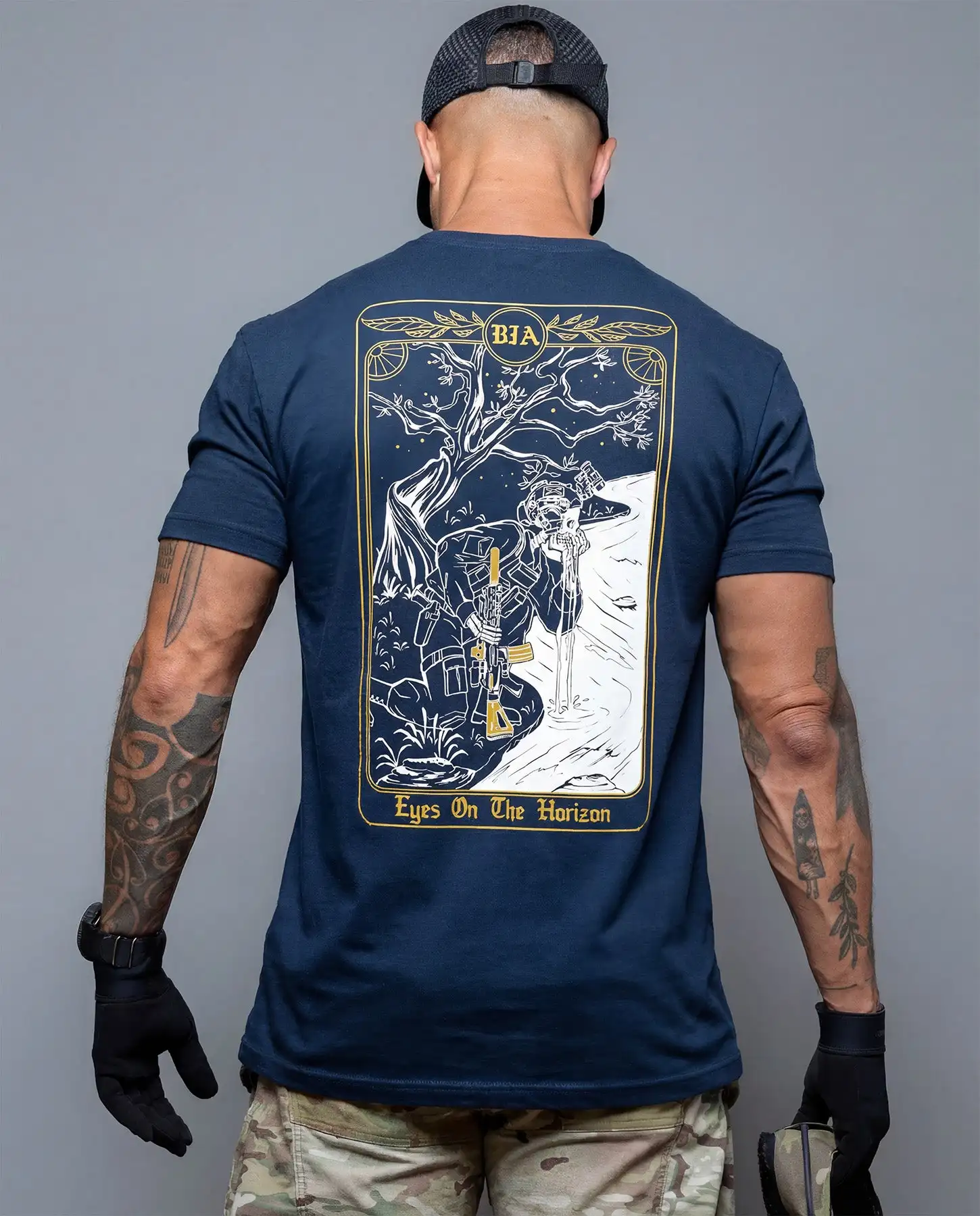 Camiseta algodón deportiva urbana con estampado Mirada al horizonte