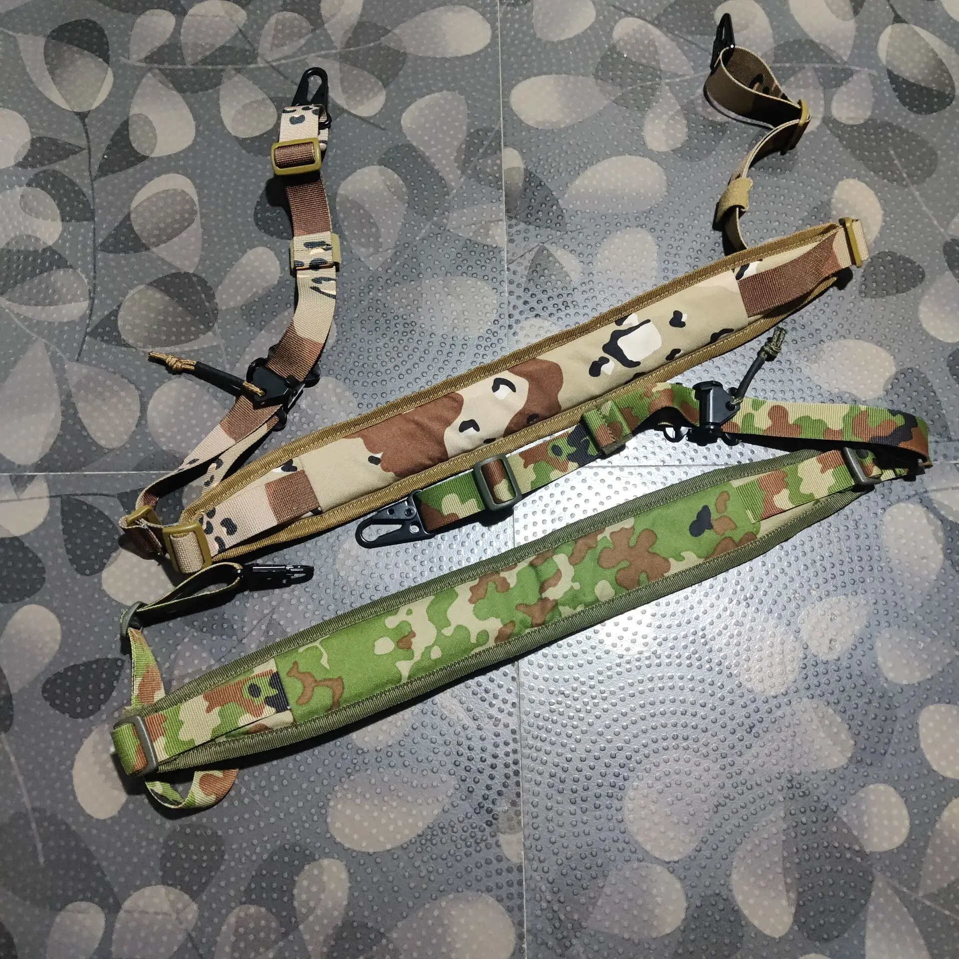 Camuflaje táctico personalizado