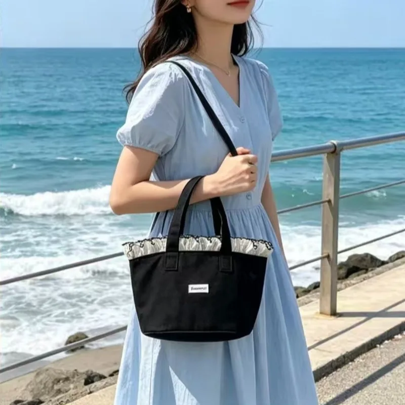 Estilo coreano y uso versátil en el día