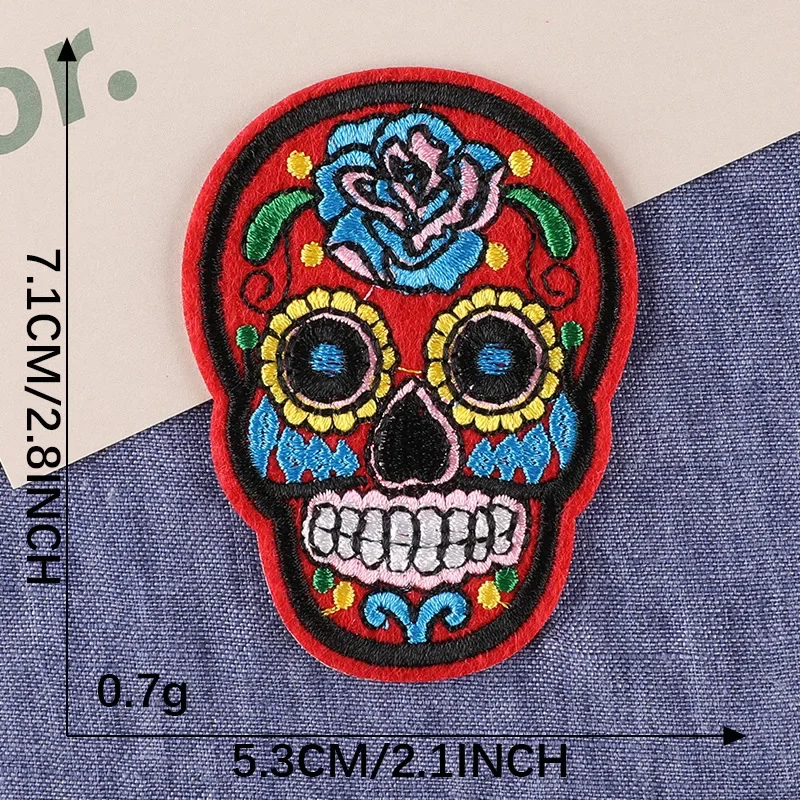 Parche bordado calavera mexicana – Diseño termoadhesivo punk para ropa - imagen 3