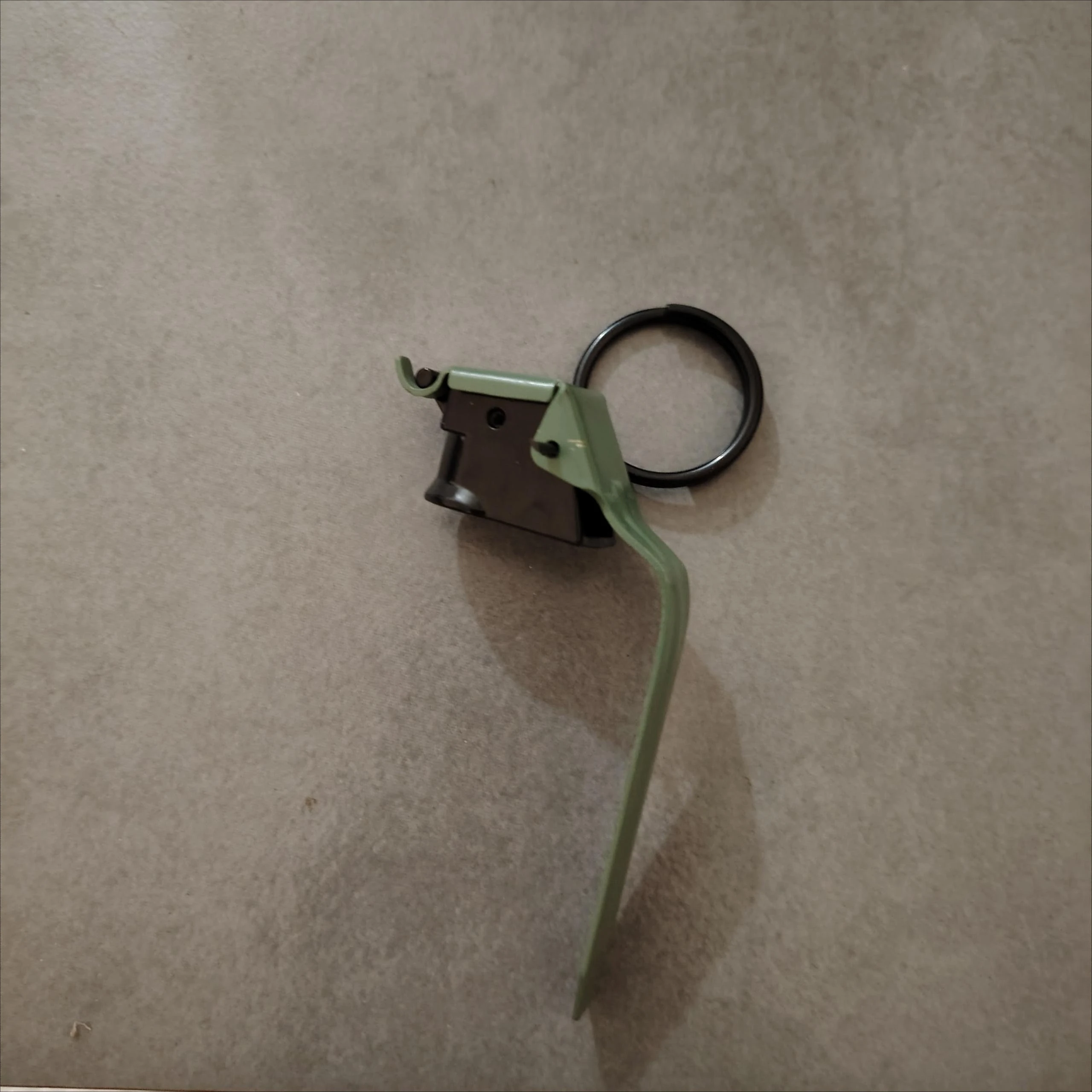 Accesorio para maqueta militar: depósito con anilla de extracción - imagen 5