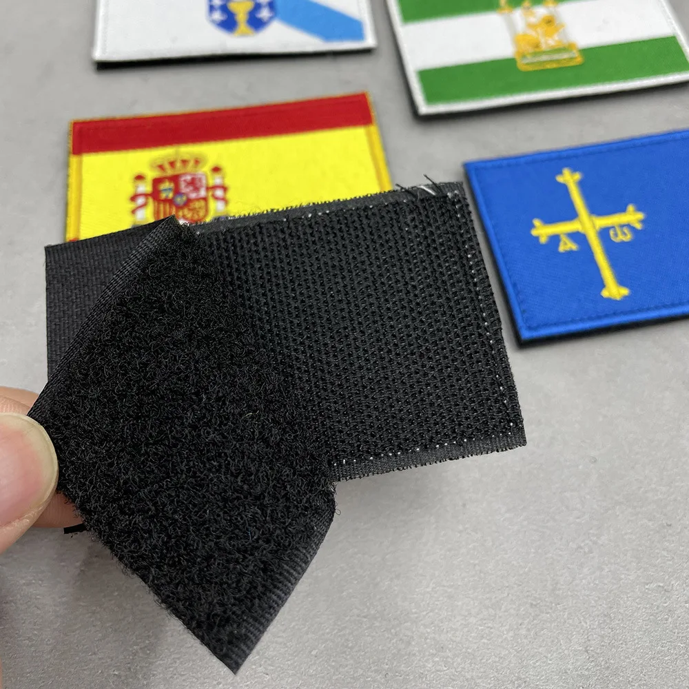 Detalle del bordado y la aplicación