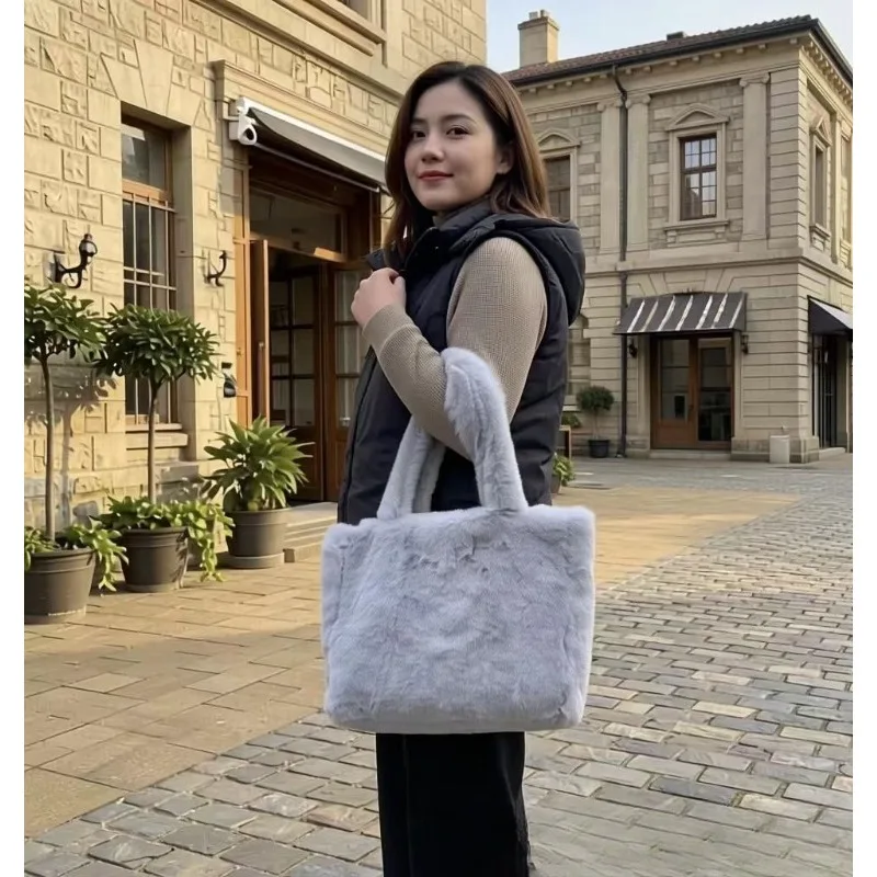 Bolso tote con pelo sintético y estilo coreano